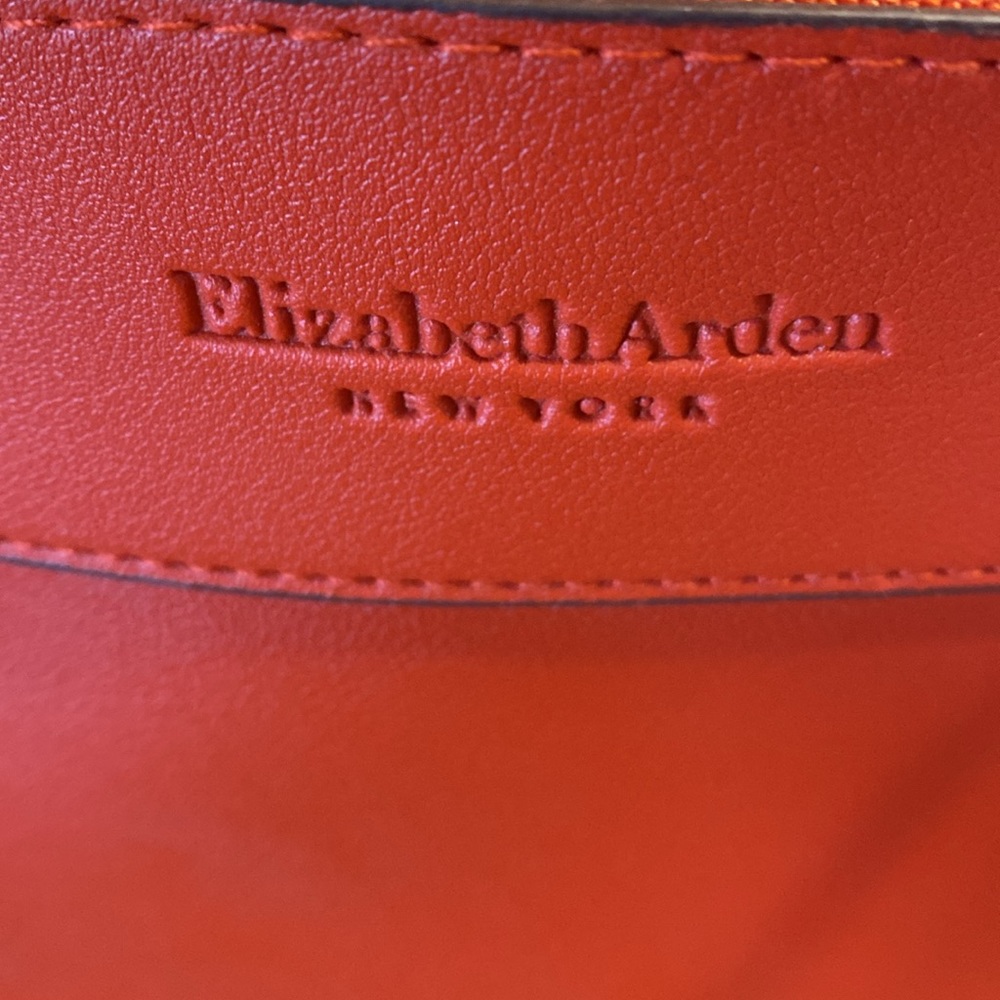 Elizabeth Arden makeup bag NWT - Picture 12 of 16